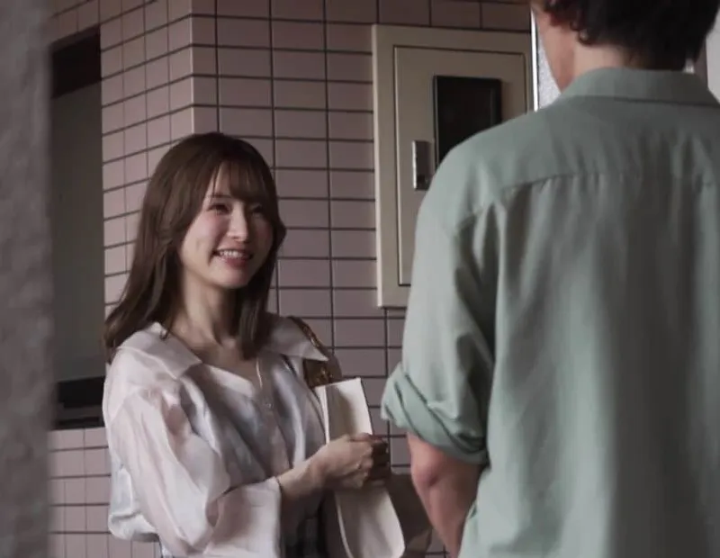 Tranh thủ 2 ngày bà xã đi vắng ở nhà làm tình em nhà sát bên xinh đẹp mới chuyển tới